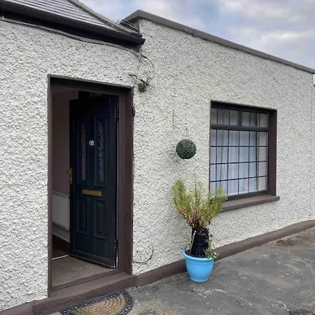 Сasa de vacaciones City Centre House Close To 3 Arena