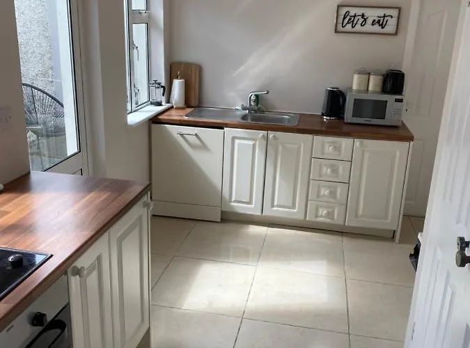 Nyaraló City Centre House Close To 3 Arena Dublin